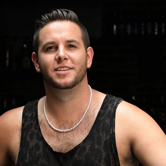 Meet your Posher, Kevin - Picture 1 of 1